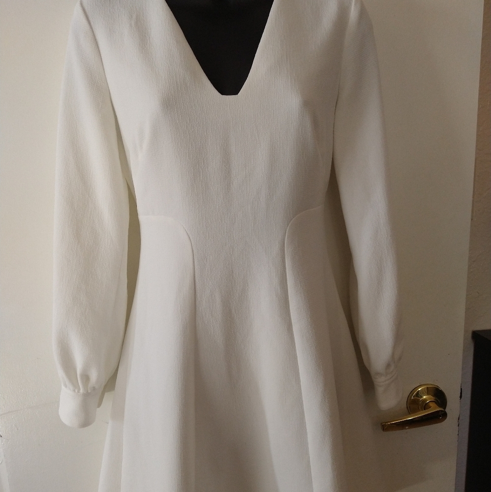Club Monaco White Long Sleeve Dress